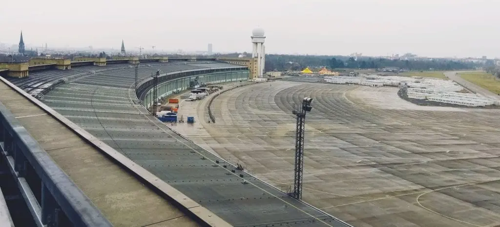 Berlin Tempelhof zwiedzanie. Nieoczywiste atrakcje Berlina. Berlin alternatywny