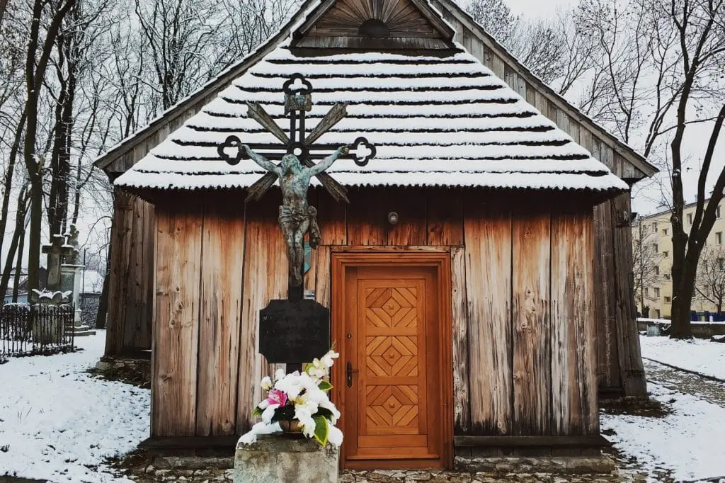 Busko-Zdrój. Ponidzie. Świętokrzyskie. Buskie zdroje. Uzdrowisko. Kąpiel w piwie. Atrakcje Buska. Co zwiedzić w Busku-Zdrój