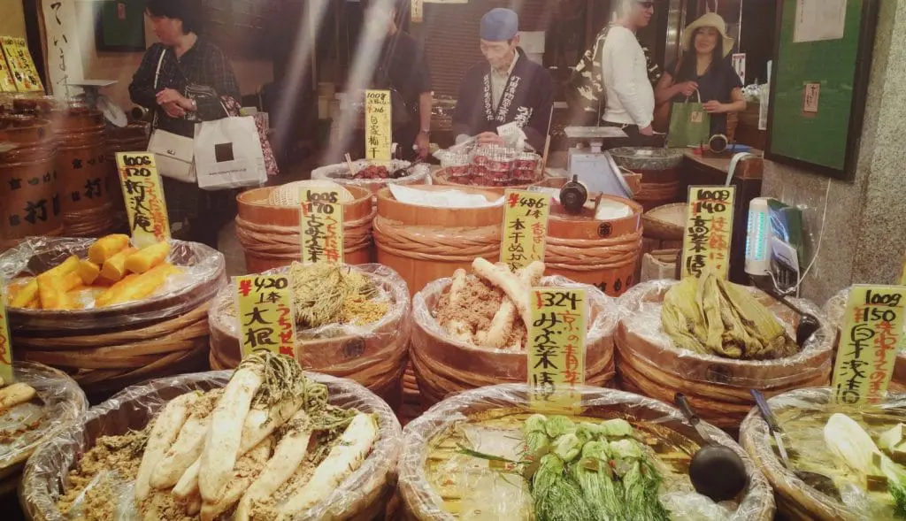 Kioto. Co robić w Kyoto. Co zwiedzić w Kioto. Największe atrakcje turystyczne Kioto