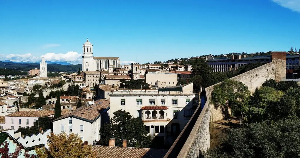 Średniowieczne zabytki Girony. Girona co robić. Co zwiedzić w Gironie. Girona atrakcje turystyczne
