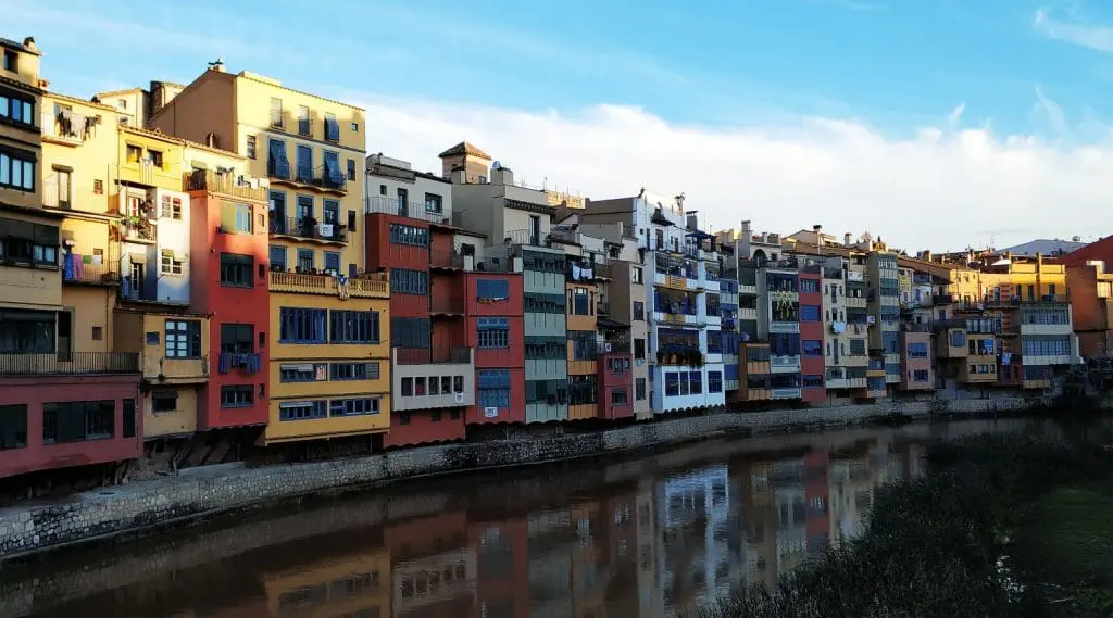 Średniowieczne zabytki Girony. Girona co robić. Co zwiedzić w Gironie. Girona atrakcje turystyczne