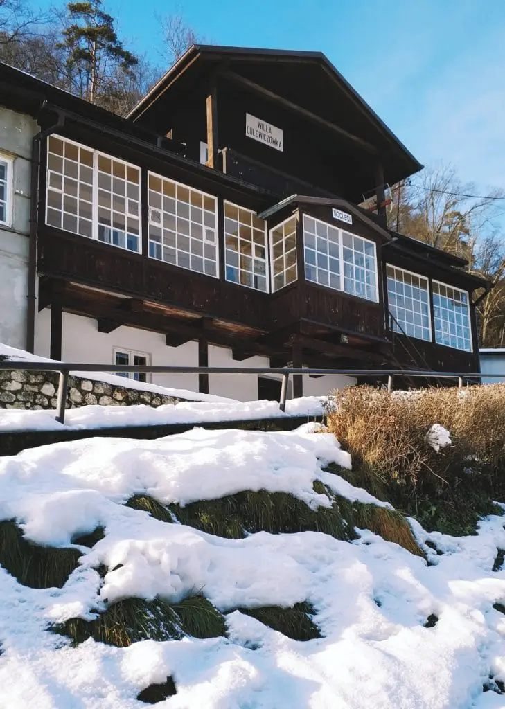 Ojcowski Park Narodowy zimą. Szlaki w ojcowie. Jednodniowe wycieczki w okolice Krakowa