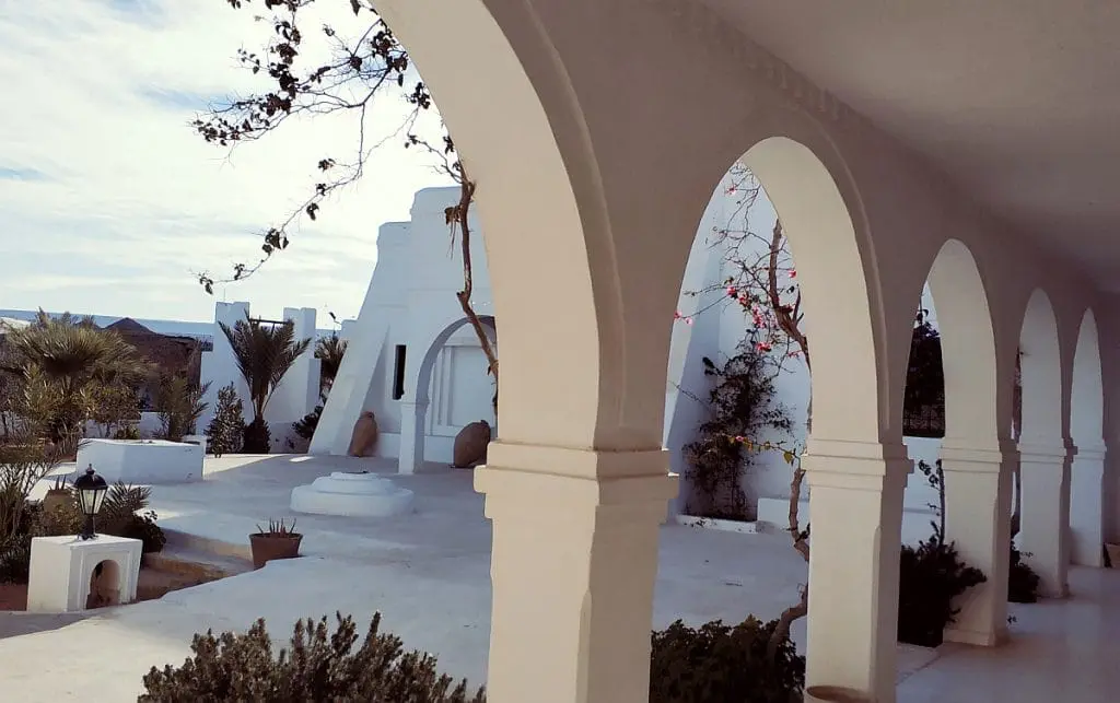 Atrakcje turystyczne Dżerby. Djerba co zwiedzać. Przewodnik po Dżerbie. Co ciekawego zobaczyć na Djarbie. Tunezja menzel Guelalla