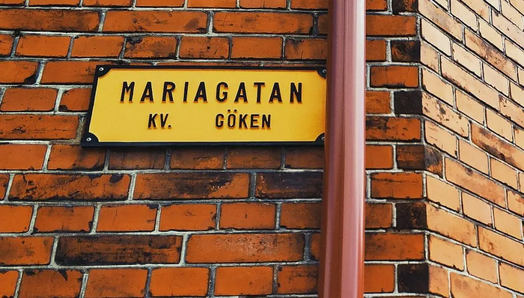 Zwiedzanie Ystad. Co robić w Ystad. Co warto zobaczyć w Skanii. Atrakcje turystyczne Ystad. Architektura szachulcowa Szwecja.