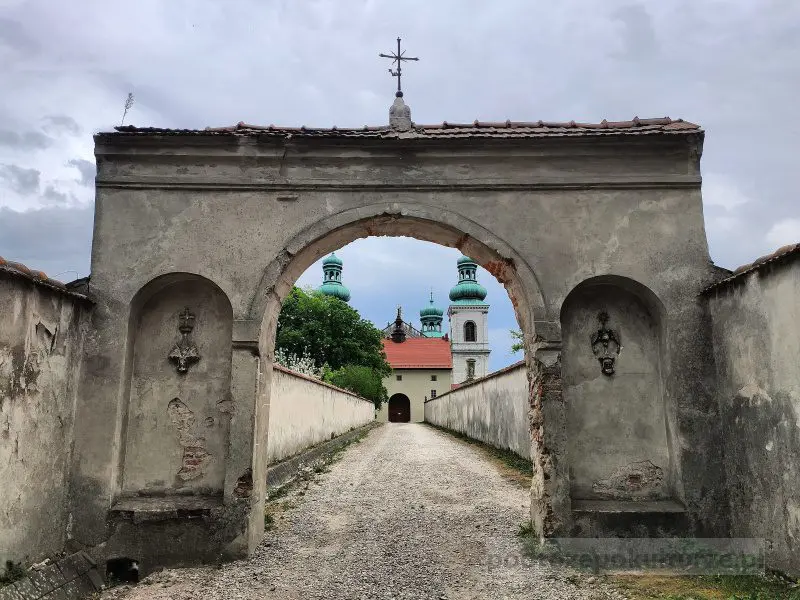 Klasztor Kamedułów na Bielanach. Srebrna Góra w Lesie Wolskim. Klasztory w Krakowie
