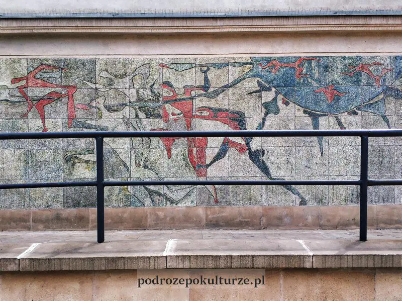 Mozaika "Biegacze" na KS Korona w Krakowie