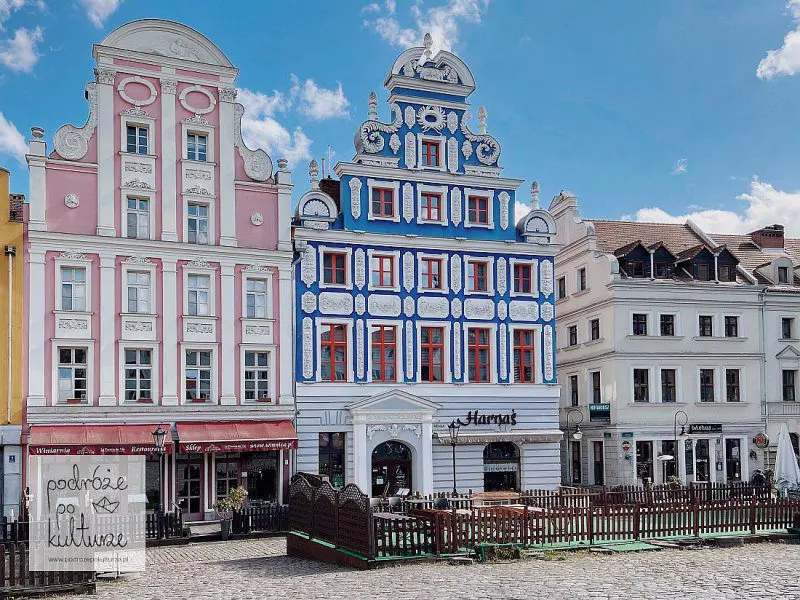 Rynek Sienny - kolorowe kamienice w Szczecinie