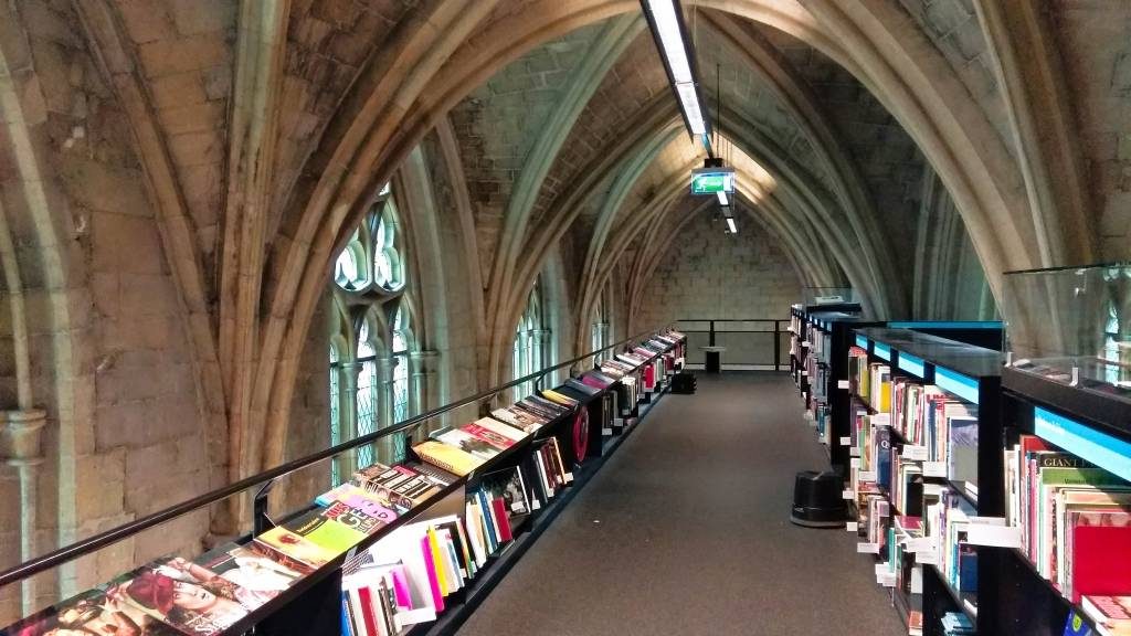 najpiękniejsza na świecie księgarnia w kościele Maastricht Holandia