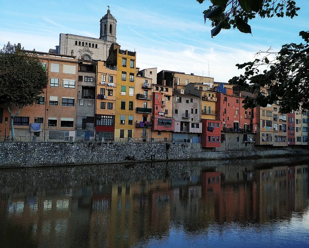 Średniowieczne zabytki Girony. Girona co robić. Co zwiedzić w Gironie. Girona atrakcje turystyczne