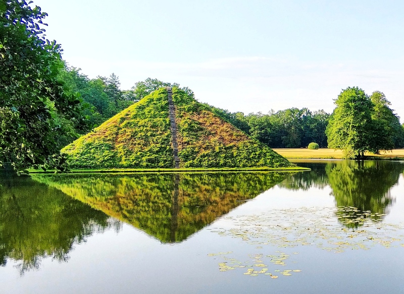 Niemcy | Branitz: książę Pückler, piramidy, zamek i park w stylu angielskim