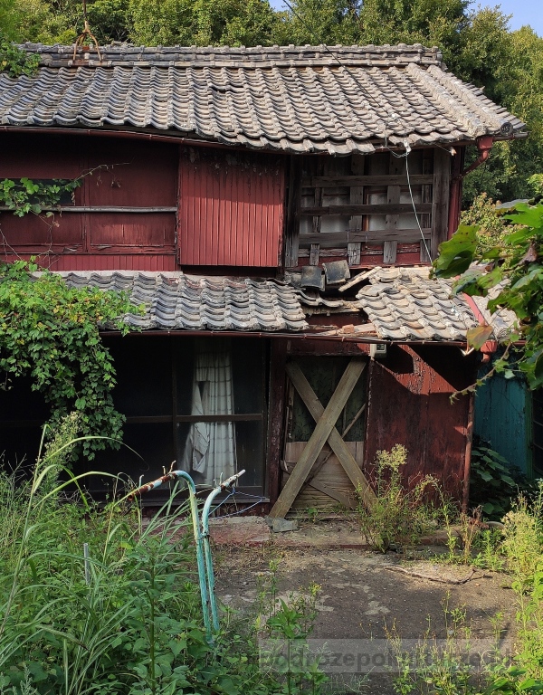 opuszczony dom Aoshima
