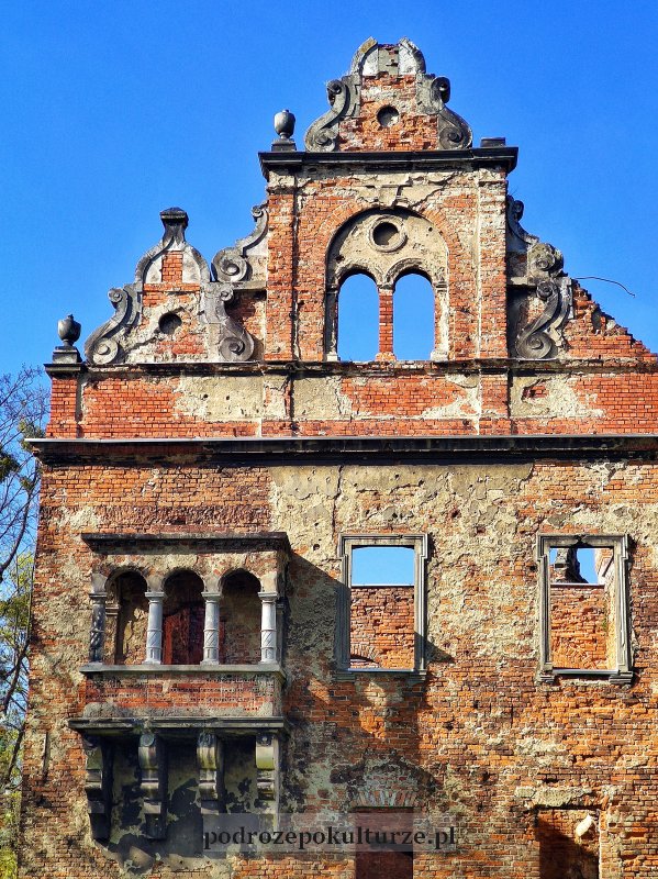 Ruiny zamku w Tworkowie - zwiedzanie okolic Raciborza