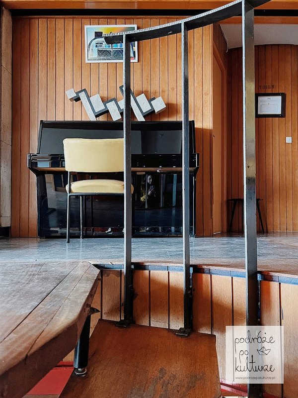 Le Ventre de l'Architecte - restauracja w jednostce marsylskiej Le Corbusiera