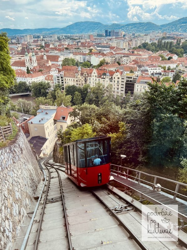 Schlossbergbahn Graz - funikular w Grazu; kolejka linowo-terenowa